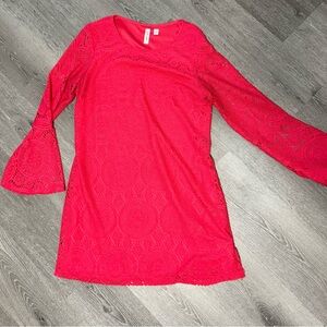 Ladies Bright Pink Dress With Flair Sleeves